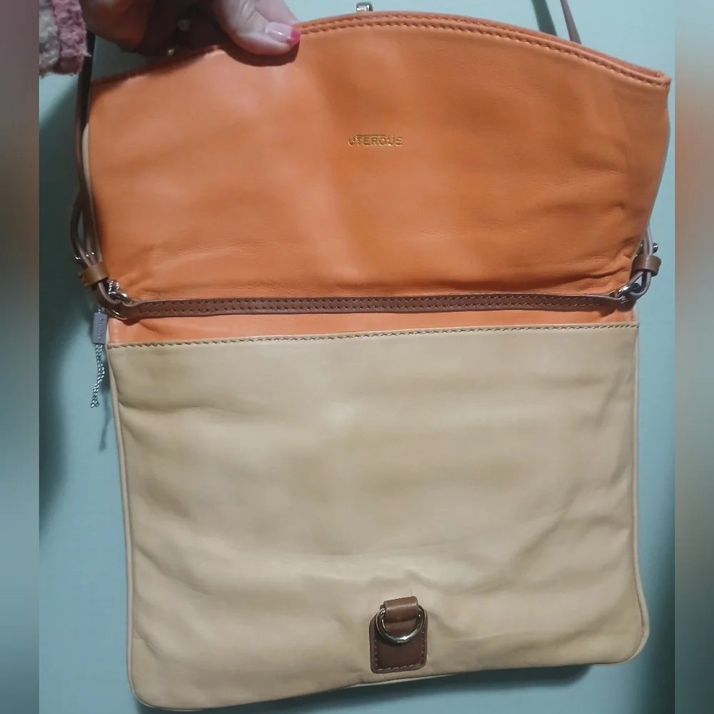 NEW Uterque Leather Bag - Picture 4 of 10